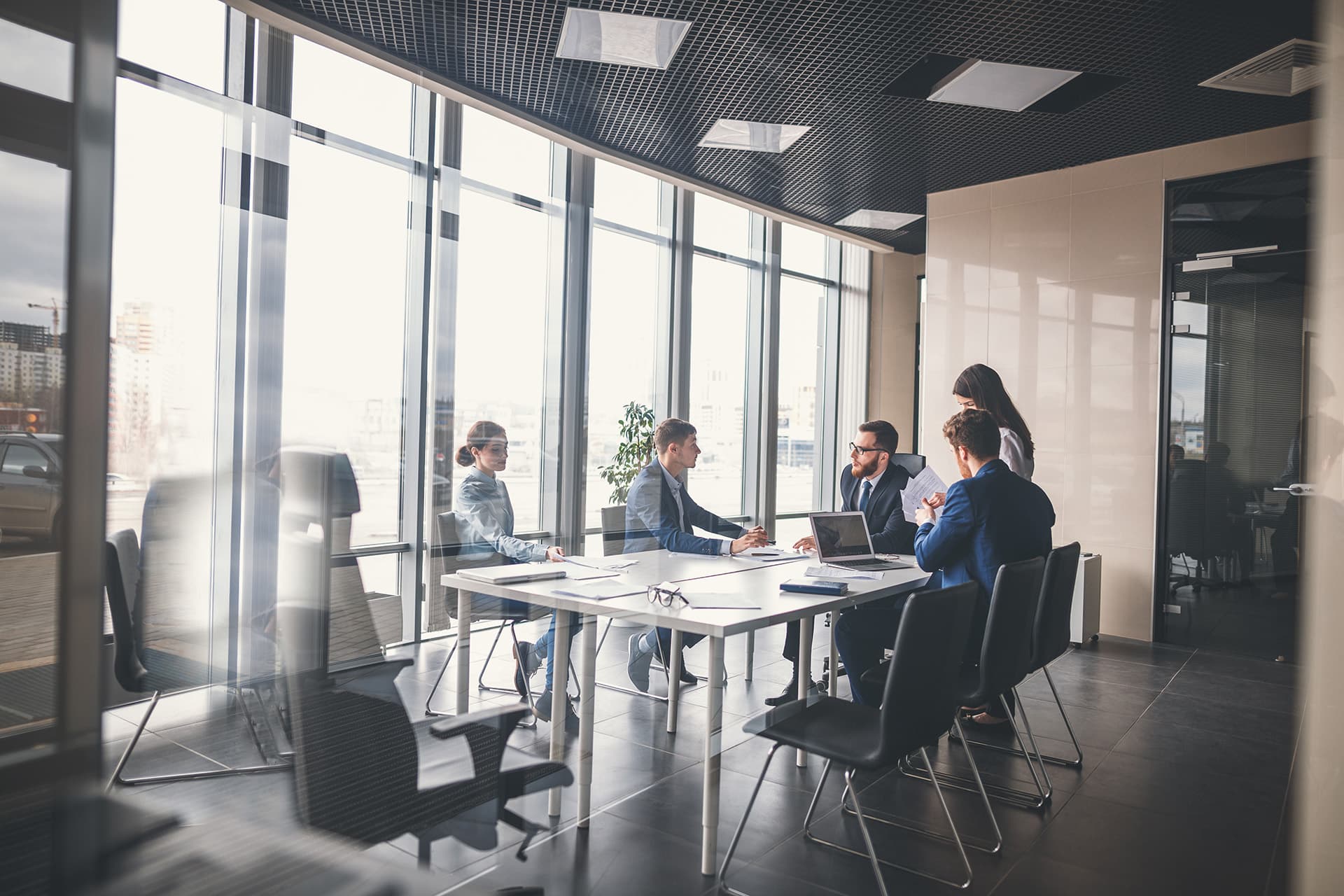 An image with meeting table